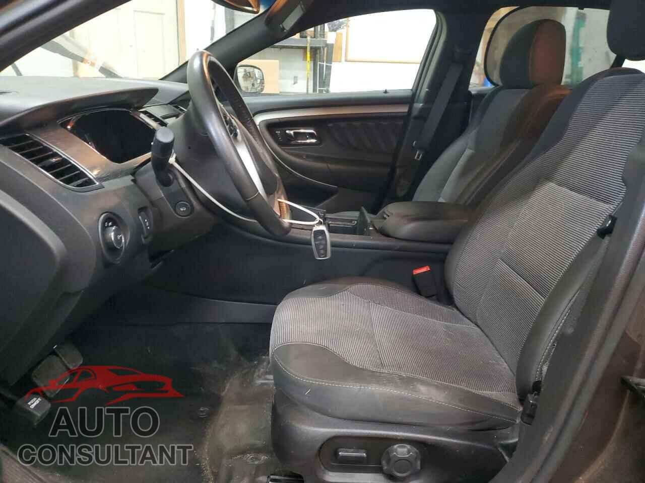 FORD TAURUS 2015 - 1FAHP2E84FG188553