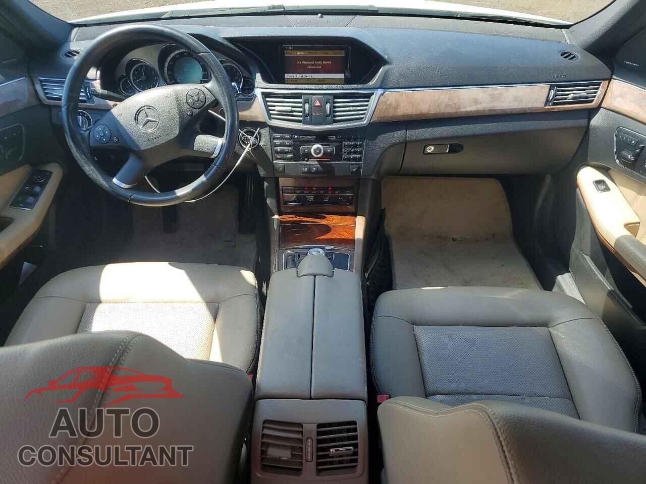 MERCEDES-BENZ E-CLASS 2011 - WDDHF8HB4BA366343