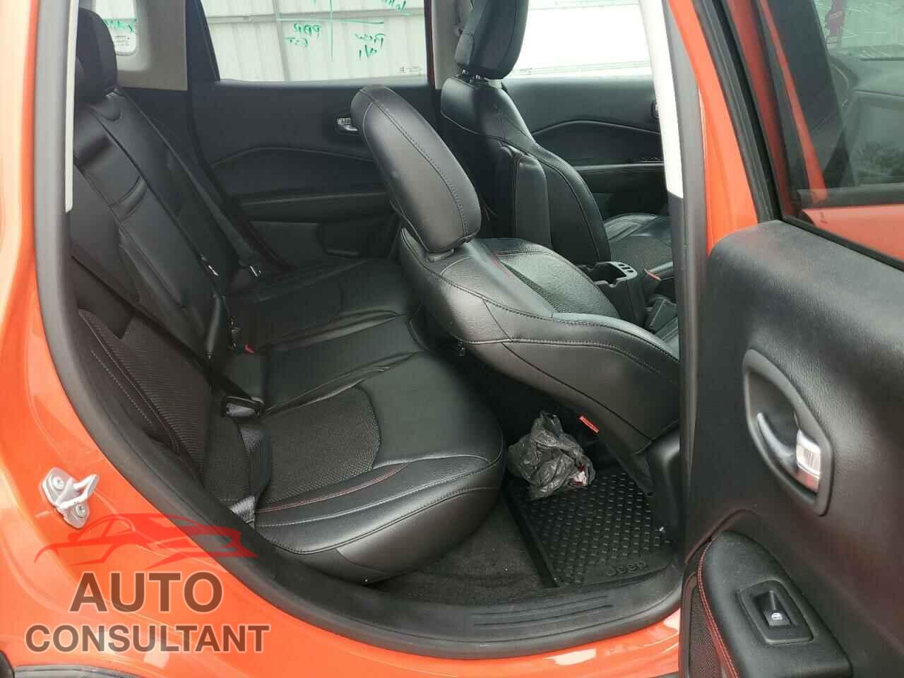 JEEP COMPASS 2018 - 3C4NJDDB6JT169076