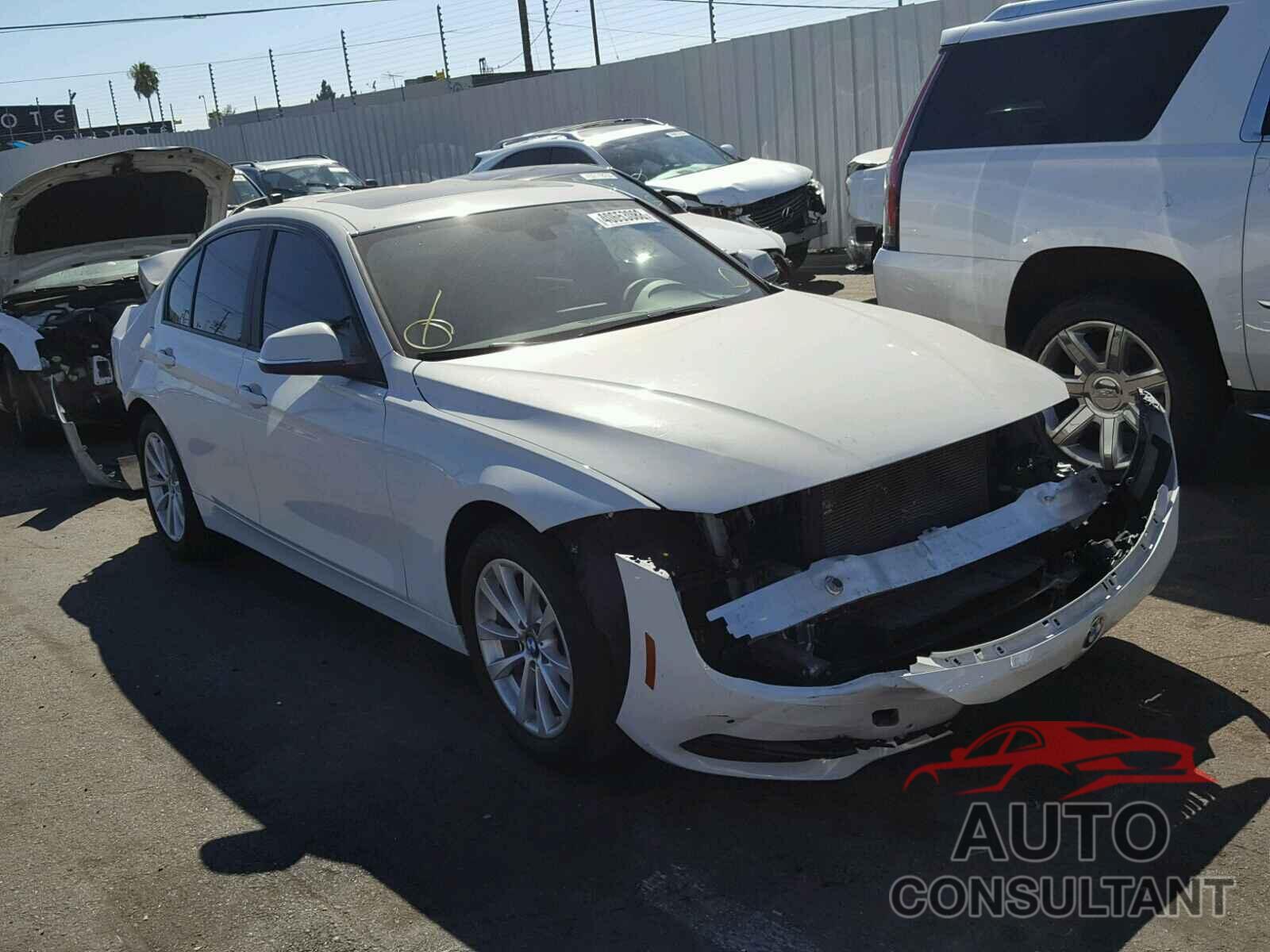 BMW 3 SERIES 2016 - WBA8E1G5XGNU10388