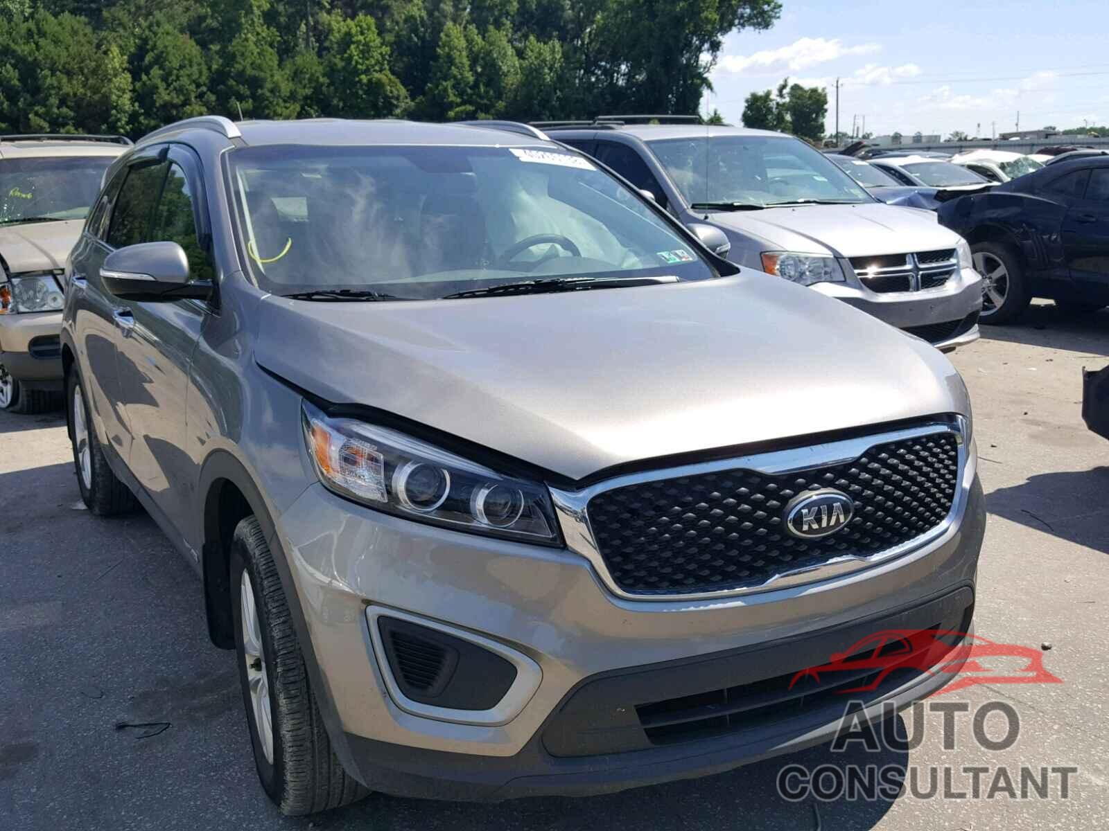 KIA SORENTO LX 2017 - 5XYPGDA58HG250409