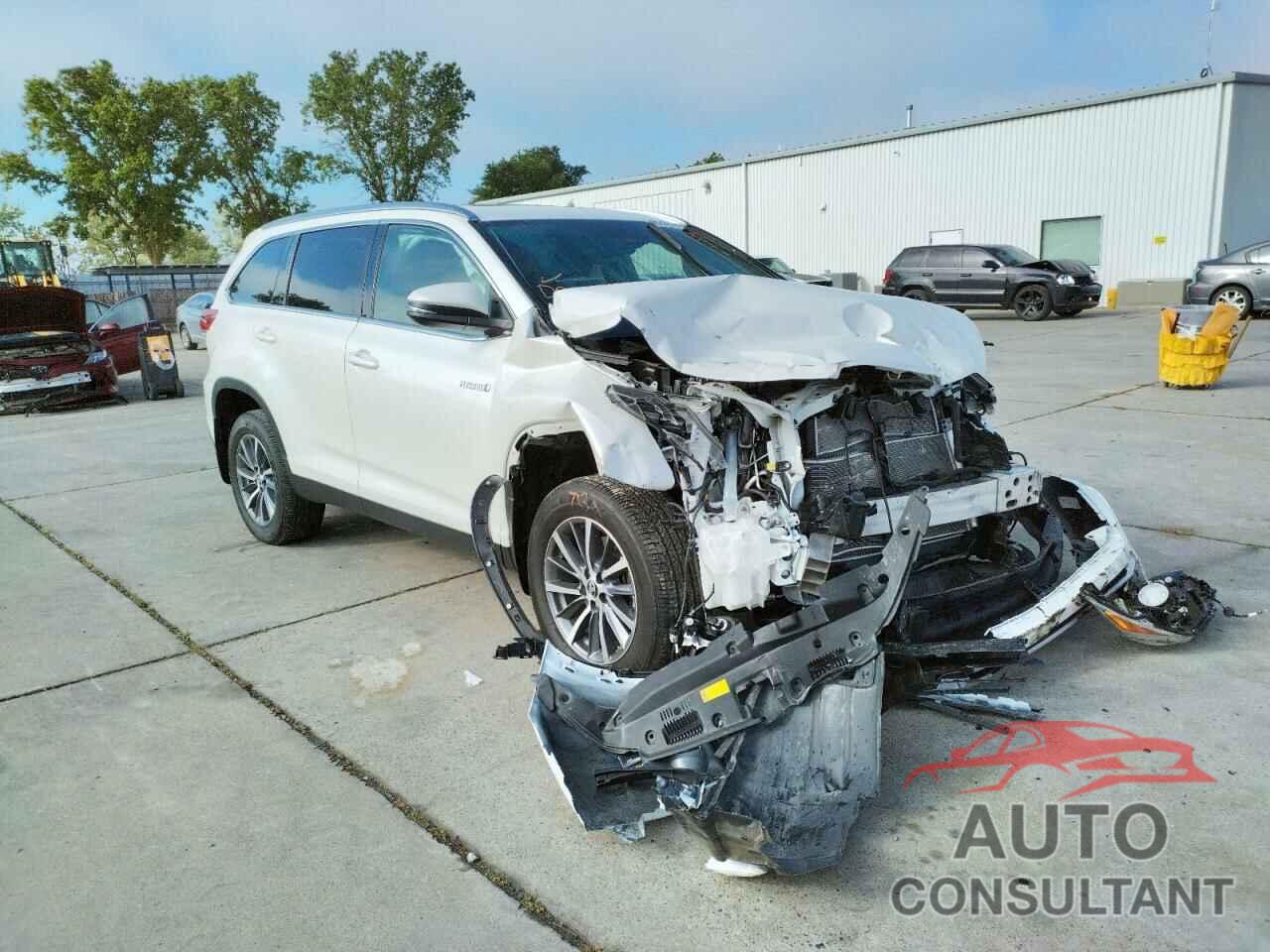 TOYOTA HIGHLANDER 2019 - 5TDJGRFH6KS067591