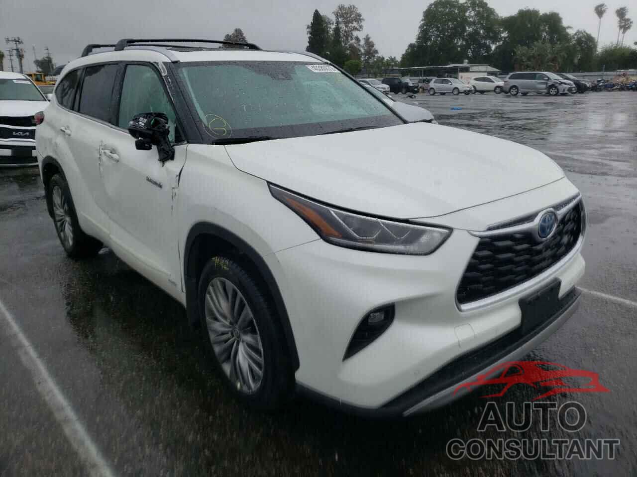 TOYOTA HIGHLANDER 2021 - 5TDEBRCH9MS014763