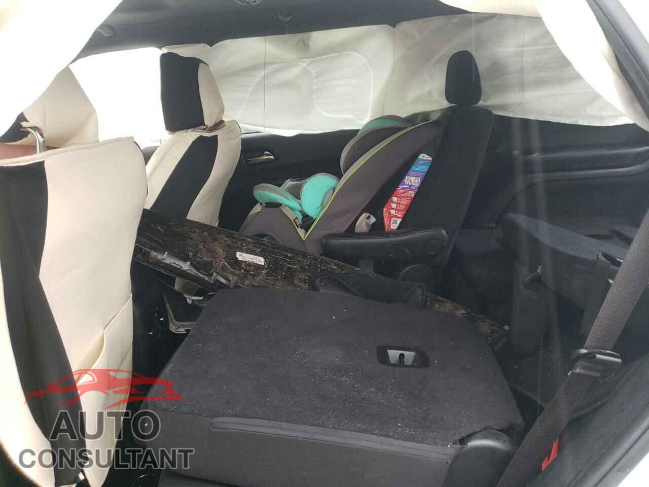 DODGE DURANGO 2021 - 1C4RDJDG5MC557743