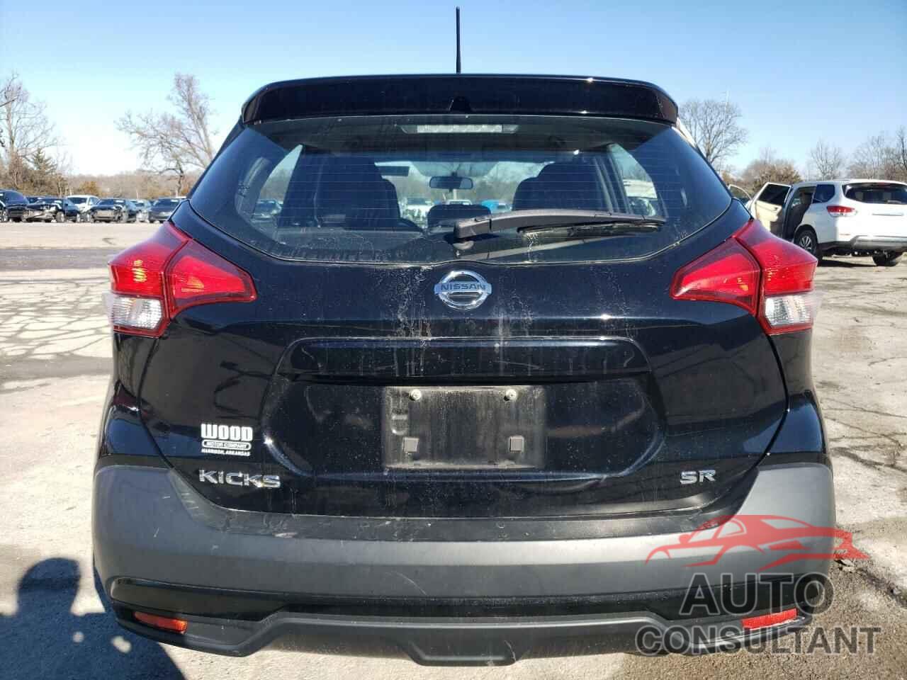 NISSAN KICKS 2019 - 3N1CP5CU4KL528671