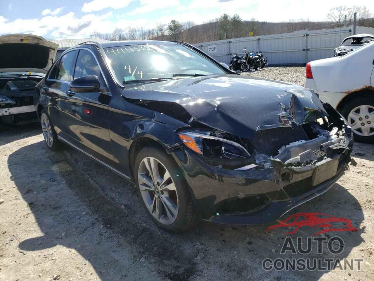 MERCEDES-BENZ C-CLASS 2018 - 55SWF4KB8JU247783