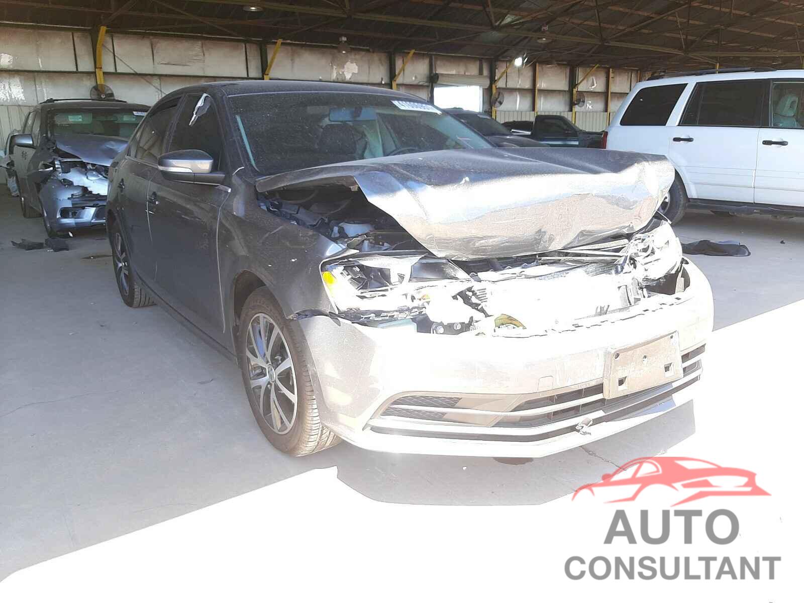 VOLKSWAGEN JETTA 2018 - 3VWDB7AJ4JM204646