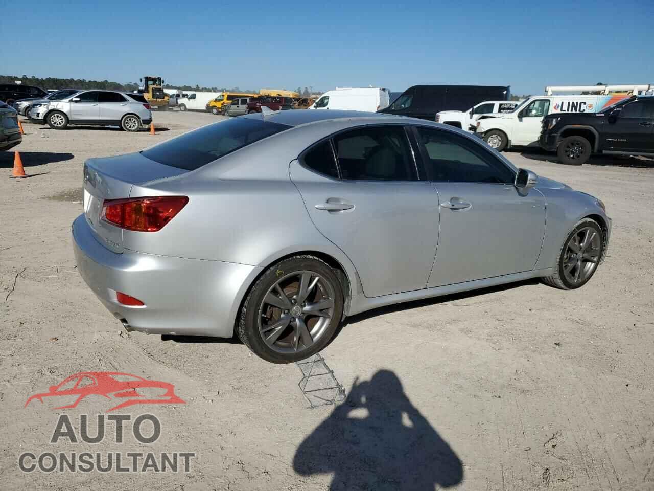 LEXUS IS 2010 - JTHBF5C2XA2096015