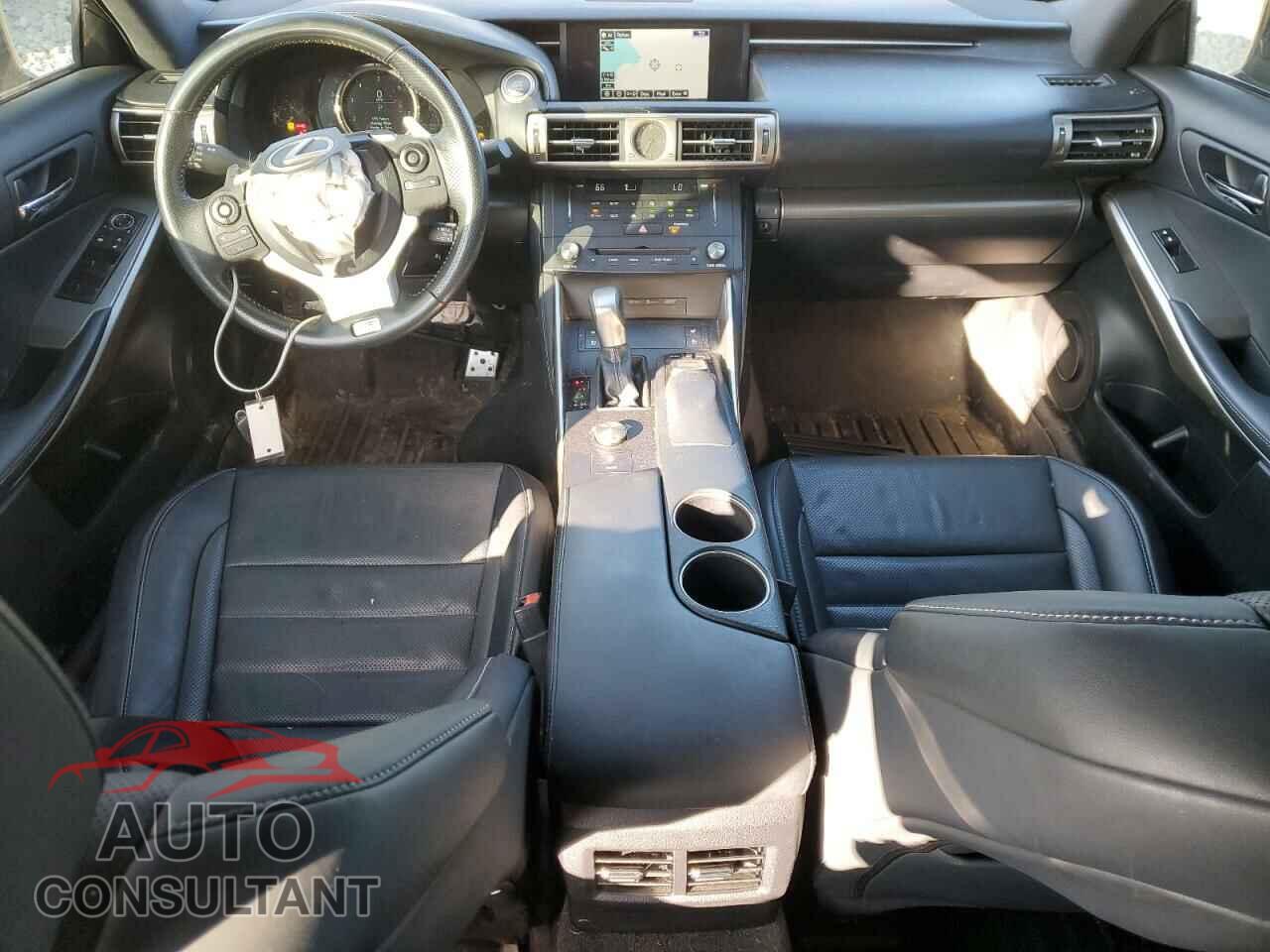 LEXUS IS 2015 - JTHCE1D24F5009326