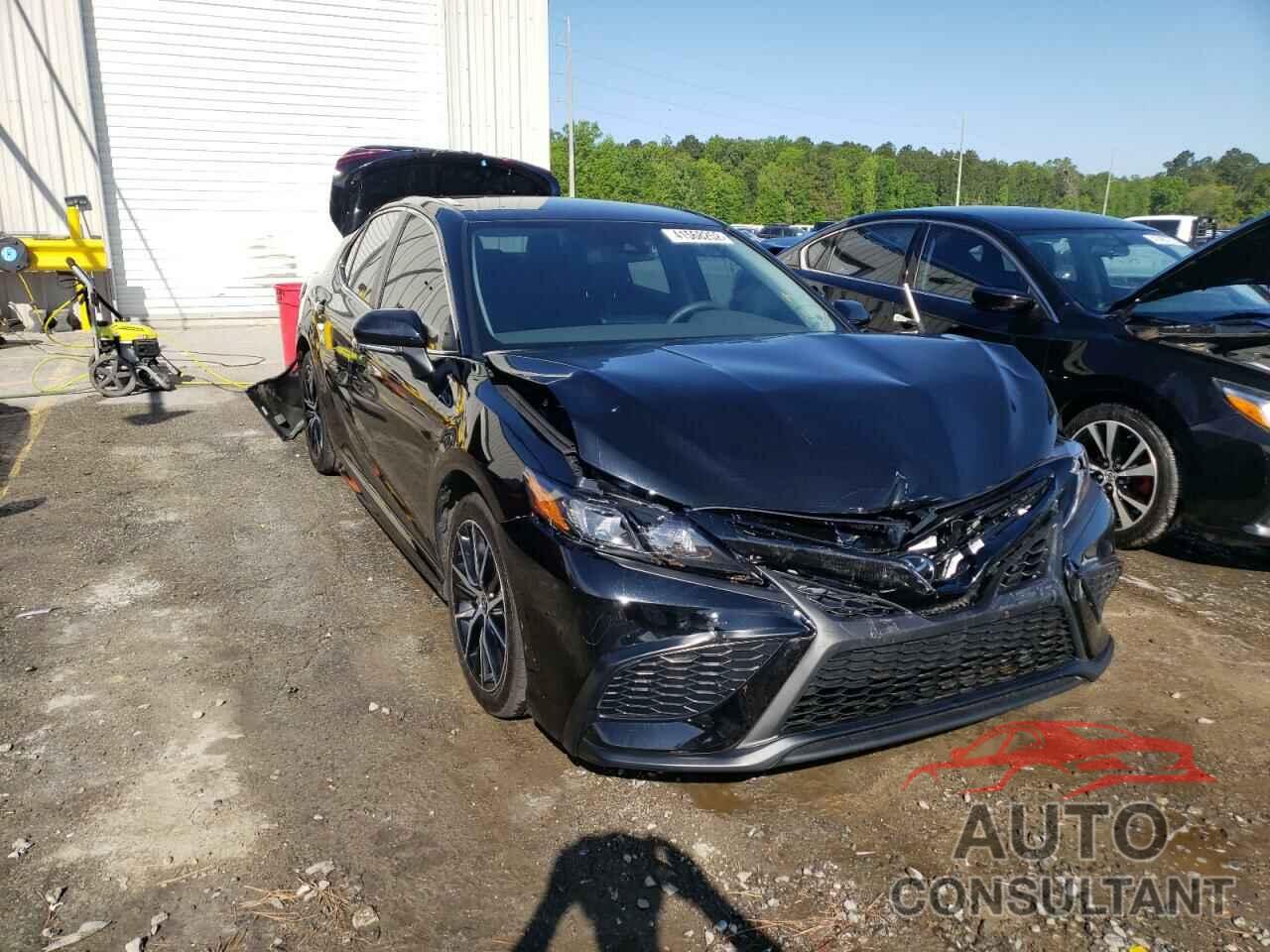 TOYOTA CAMRY 2022 - 4T1G11AKXNU651004