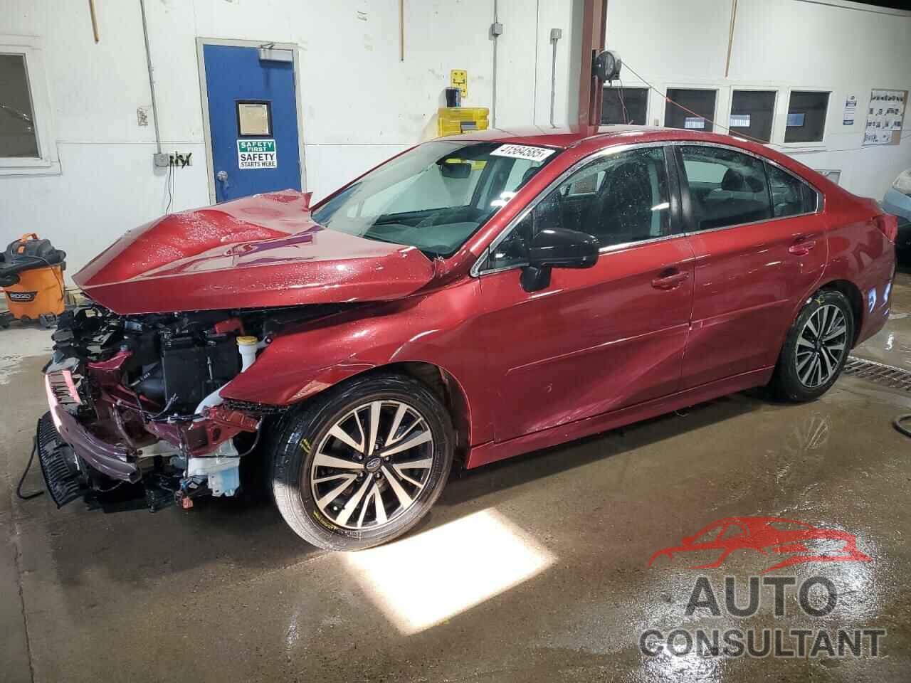 SUBARU LEGACY 2018 - 4S3BNAB62J3030991