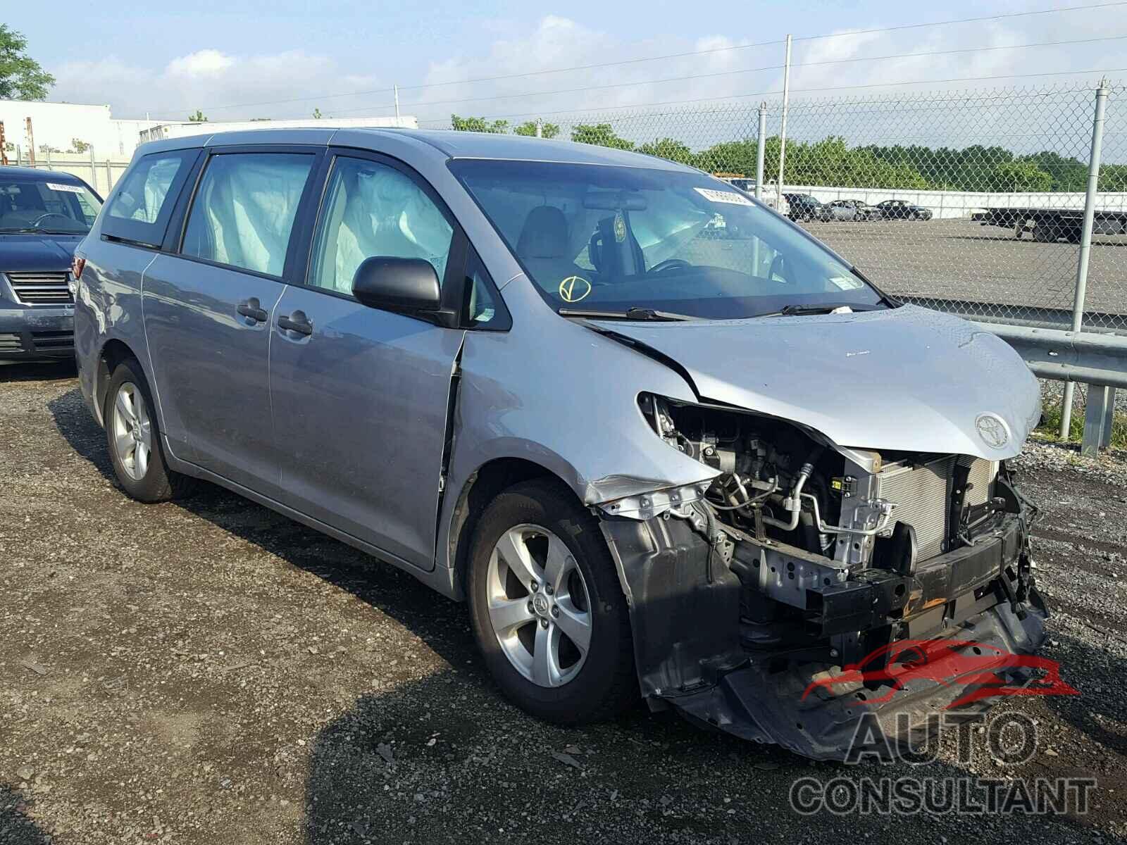 TOYOTA SIENNA 2016 - 5TDZK3DC9GS752942