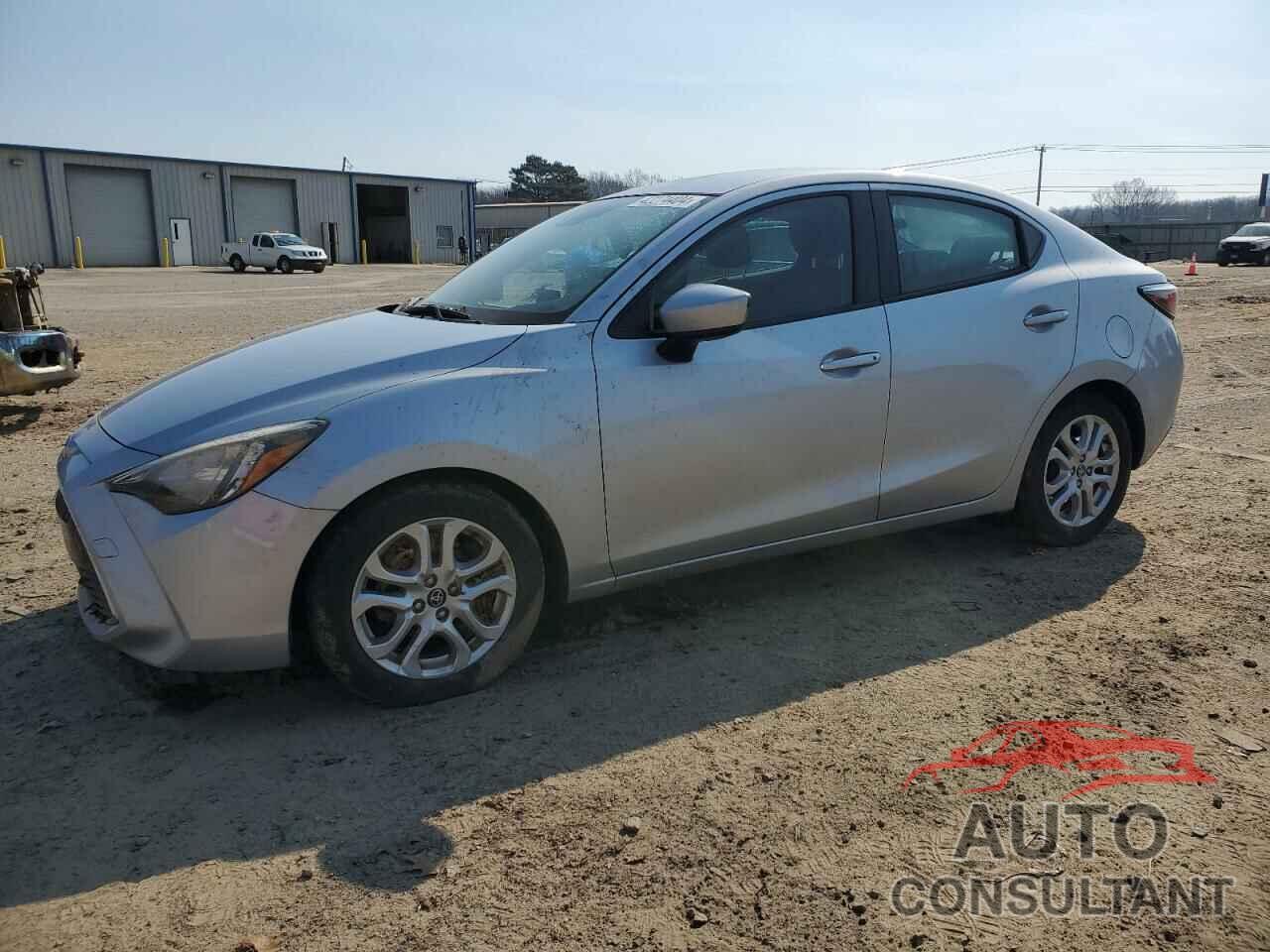 TOYOTA YARIS 2018 - 3MYDLBYV0JY326281
