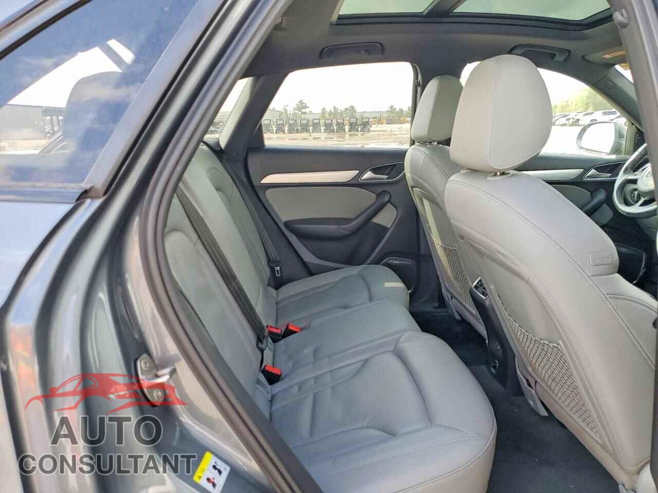 AUDI Q3 2017 - WA1GCCFSXHR002873