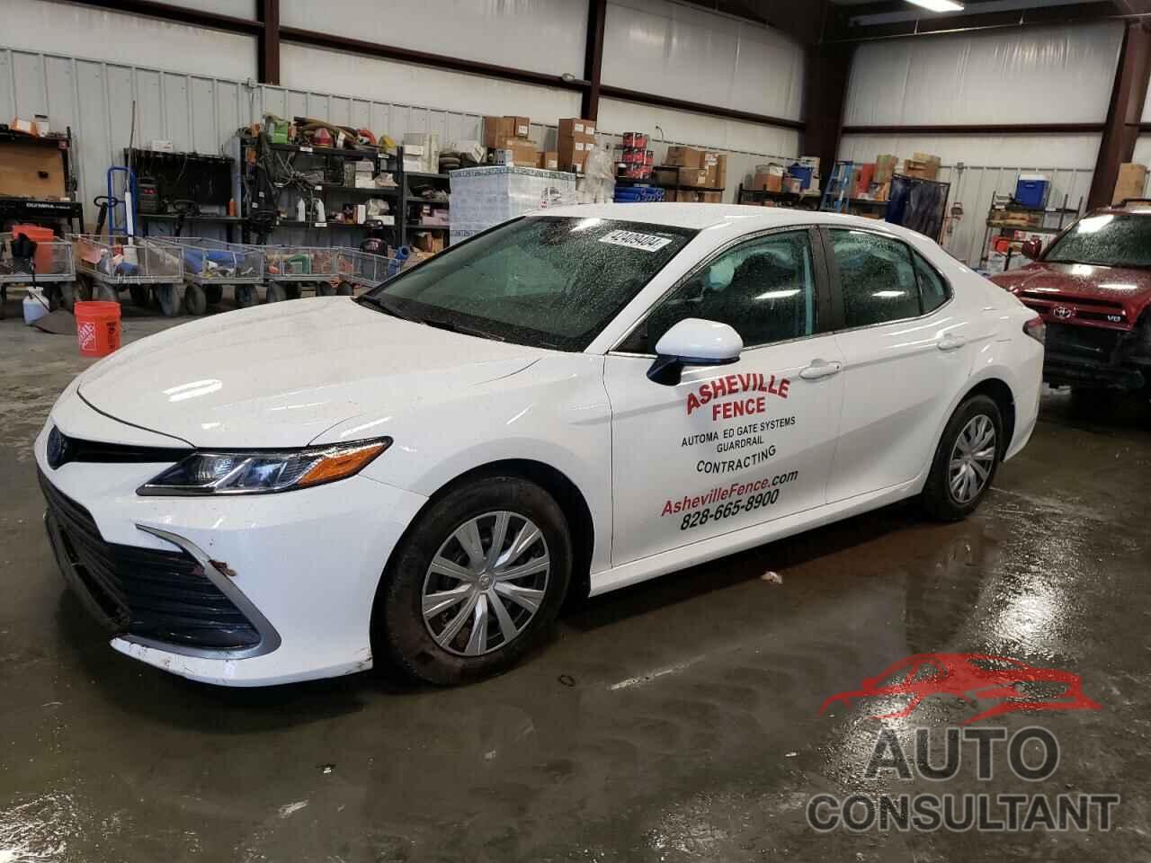TOYOTA CAMRY 2022 - 4T1C31AK5NU576625