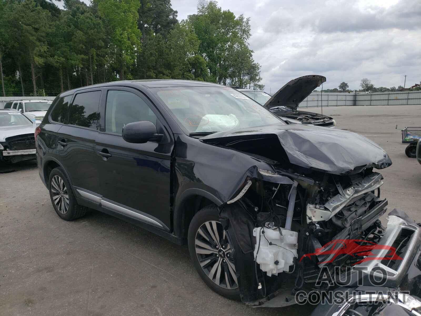 MITSUBISHI OUTLANDER 2019 - JA4AD2A39KJ002107