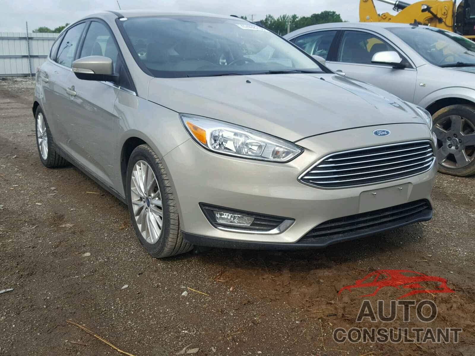 FORD FOCUS 2015 - 1FADP3N23FL239676