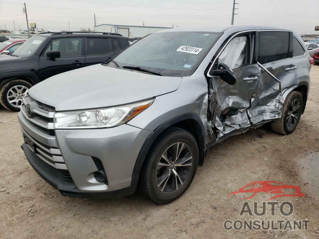 TOYOTA HIGHLANDER 2019 - 5TDZARFH6KS053422