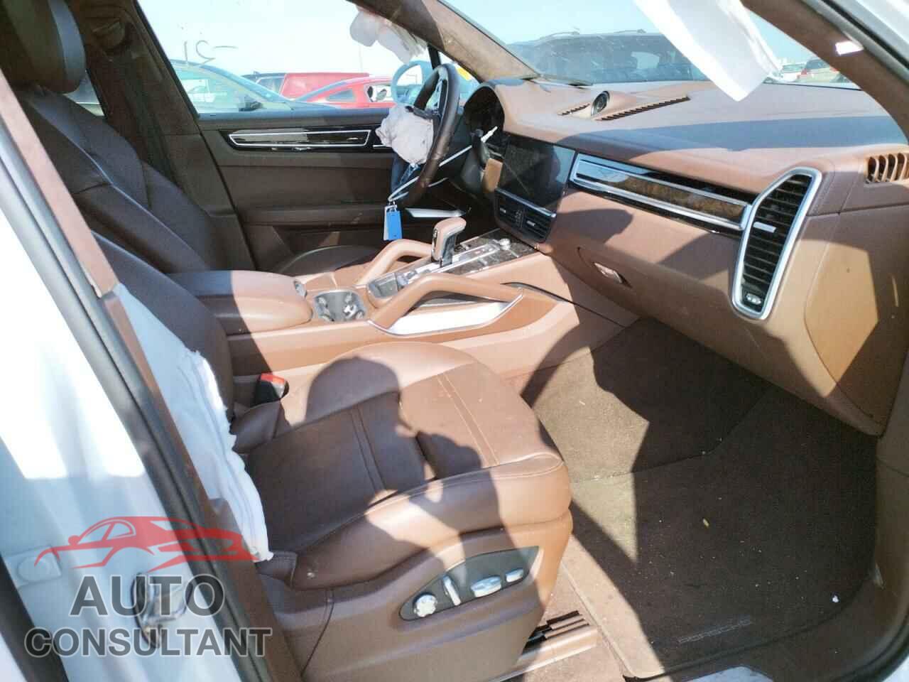 PORSCHE CAYENNE 2021 - WP1AF2AY7MDA36378
