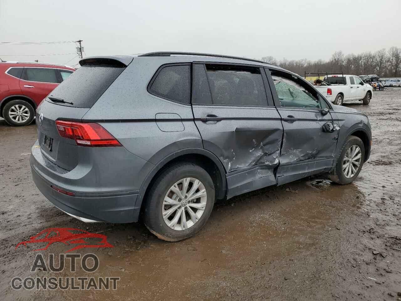 VOLKSWAGEN TIGUAN 2019 - 3VV1B7AX3KM123473
