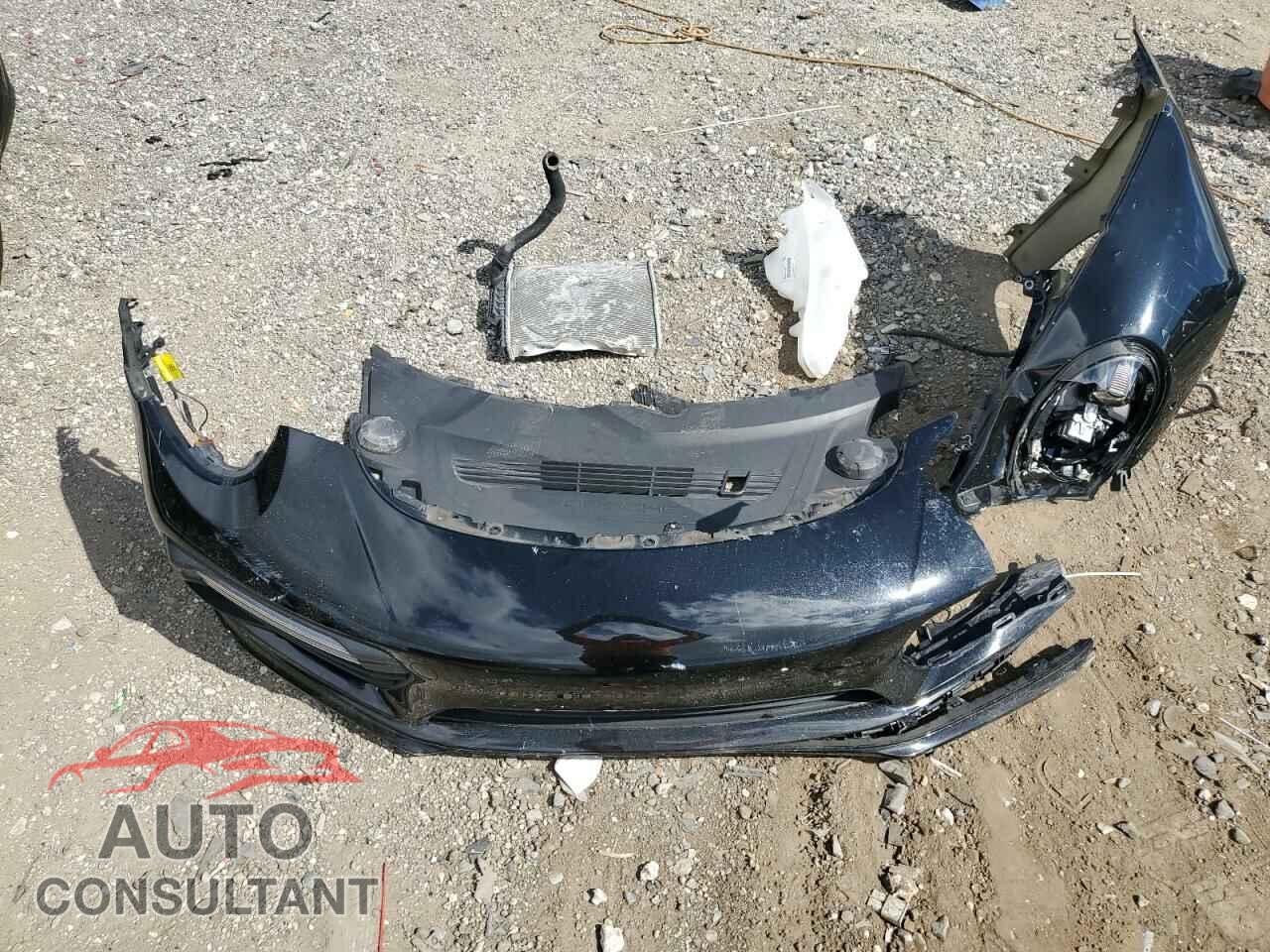 PORSCHE 911 2019 - WP0CD2A96KS144251