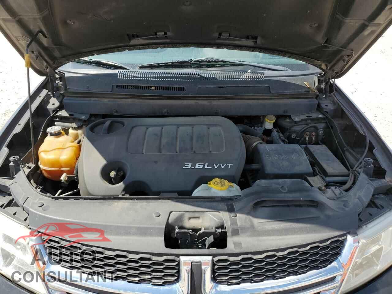 DODGE JOURNEY 2012 - 3C4PDCBG8CT208875