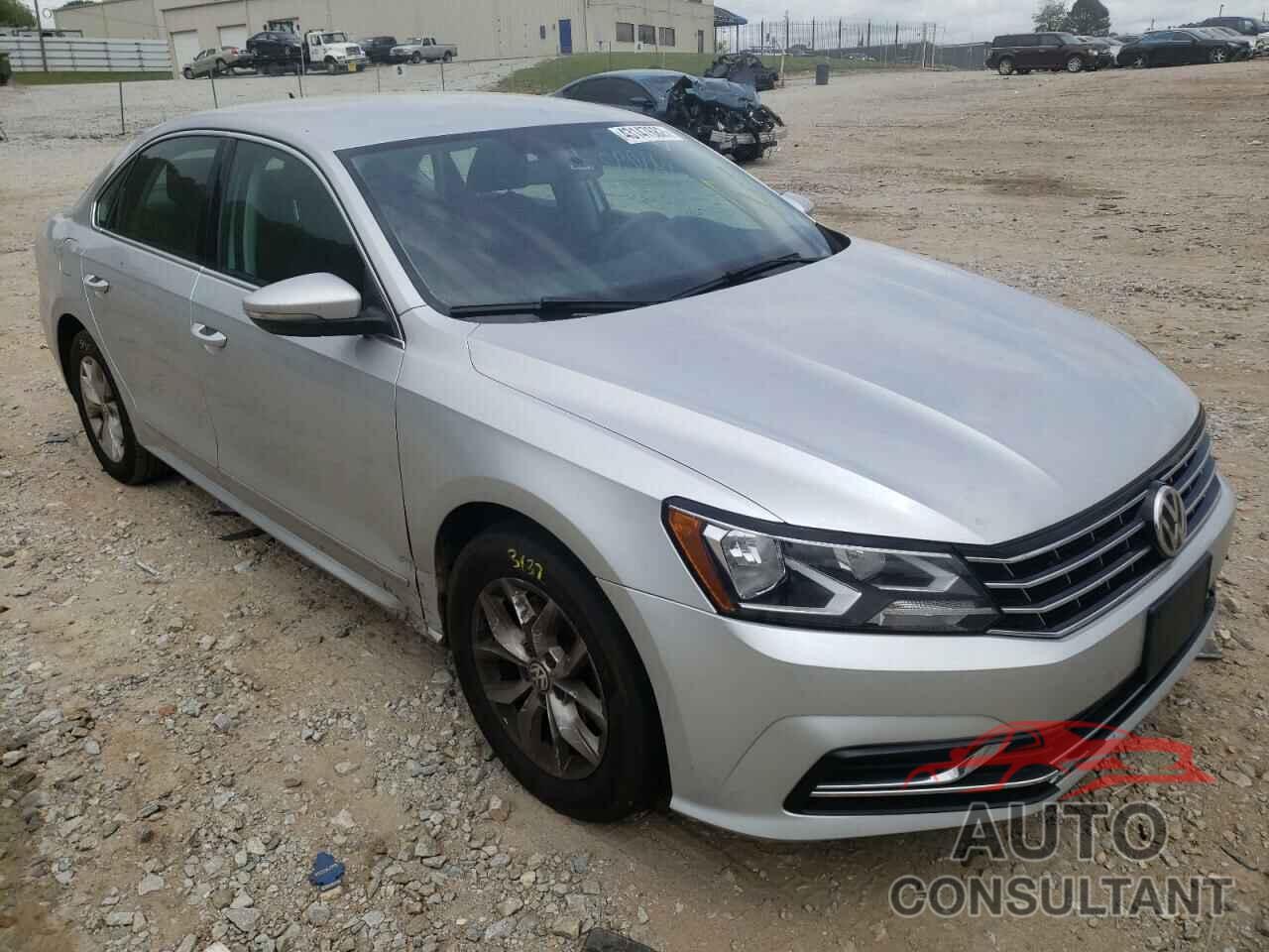 VOLKSWAGEN PASSAT 2017 - 1VWAT7A38HC010473