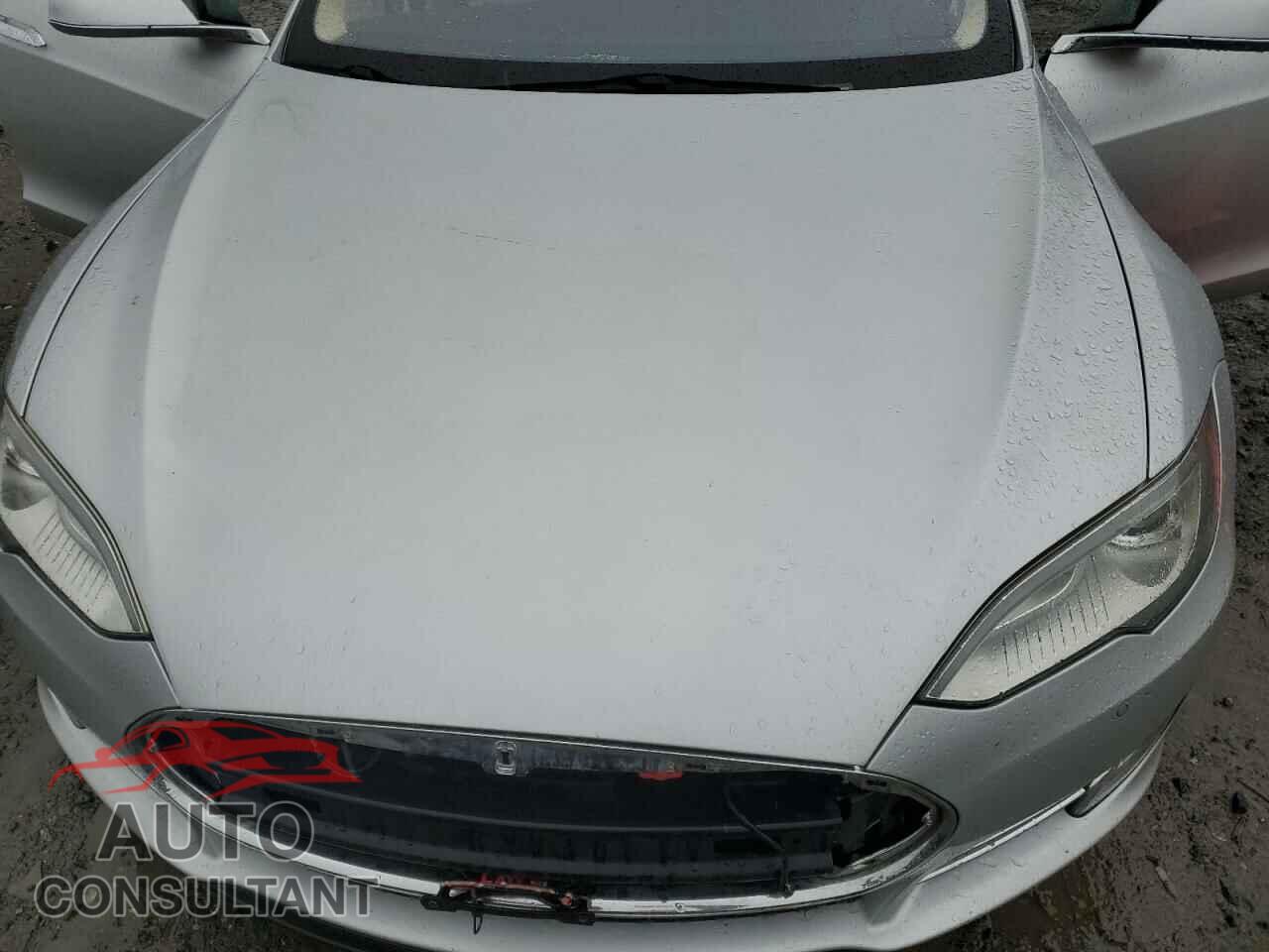 TESLA MODEL S 2013 - 5YJSA1DN9DFP27145