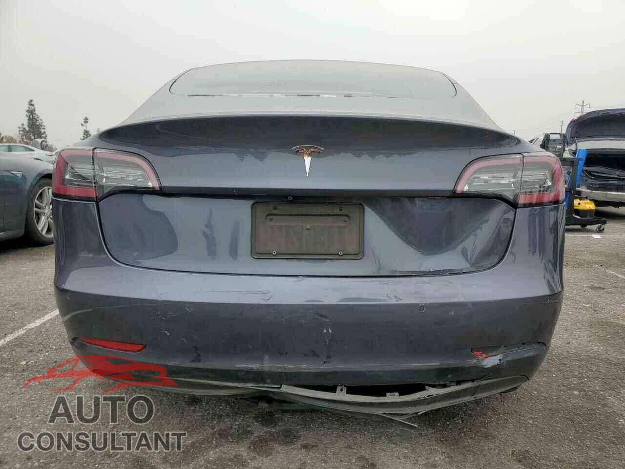 TESLA MODEL 3 2020 - 5YJ3E1EA7LF630612