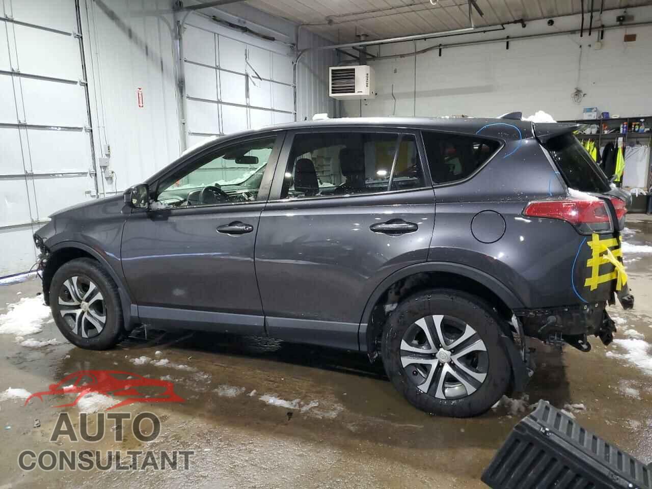 TOYOTA RAV4 2018 - JTMBFREV3JJ746292