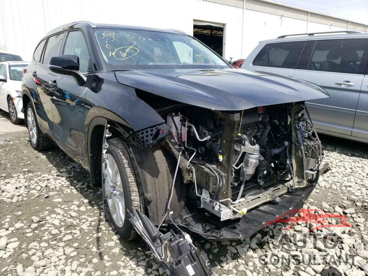 TOYOTA HIGHLANDER 2021 - 5TDDZRBH6MS083810
