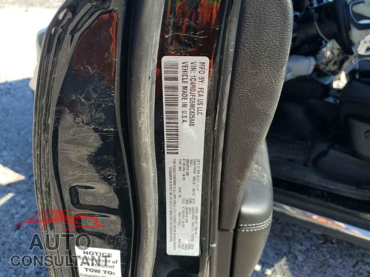 DODGE DURANGO 2021 - 1C4RDJFG5MC825848