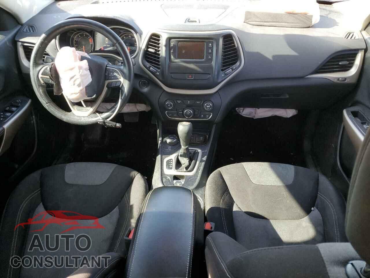 JEEP GRAND CHER 2018 - 1C4PJMCB7JD559846