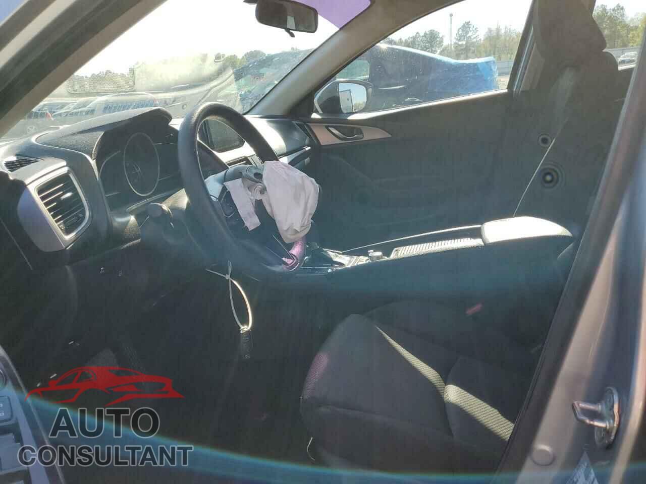 MAZDA 3 2017 - 3MZBN1U73HM158250
