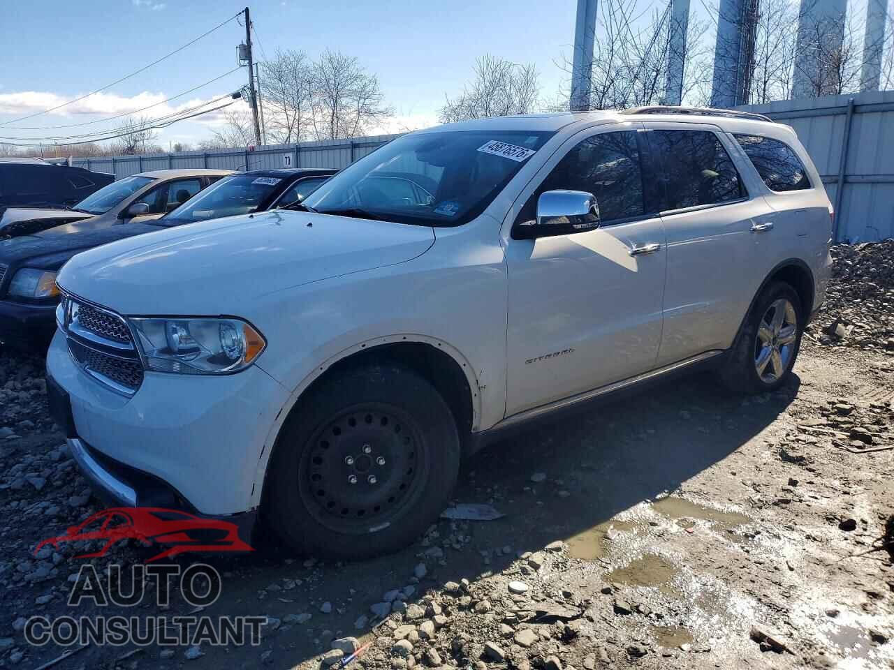 DODGE DURANGO 2012 - 1C4SDJET8CC100744