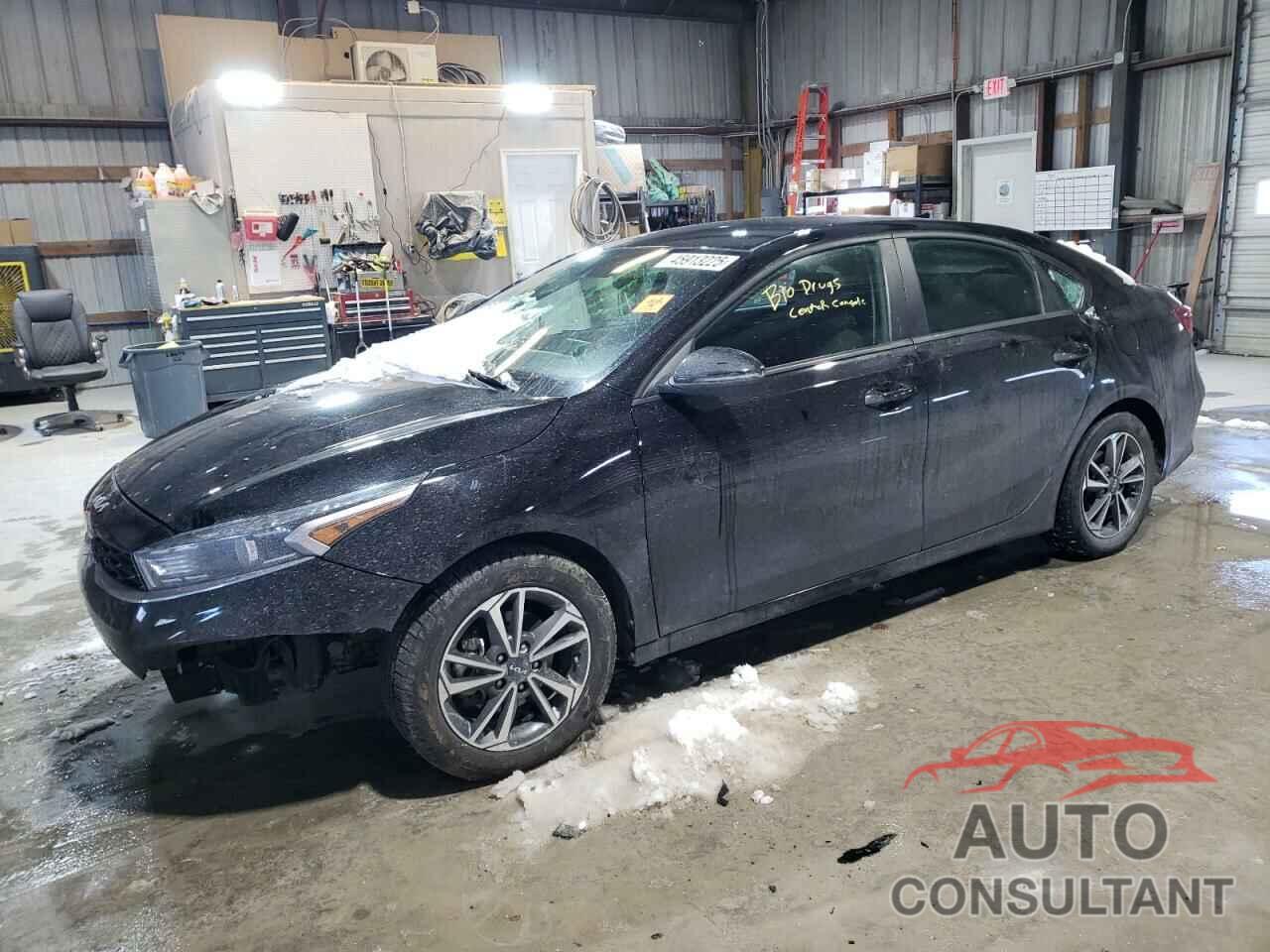 KIA FORTE 2023 - 3KPF24AD7PE683359