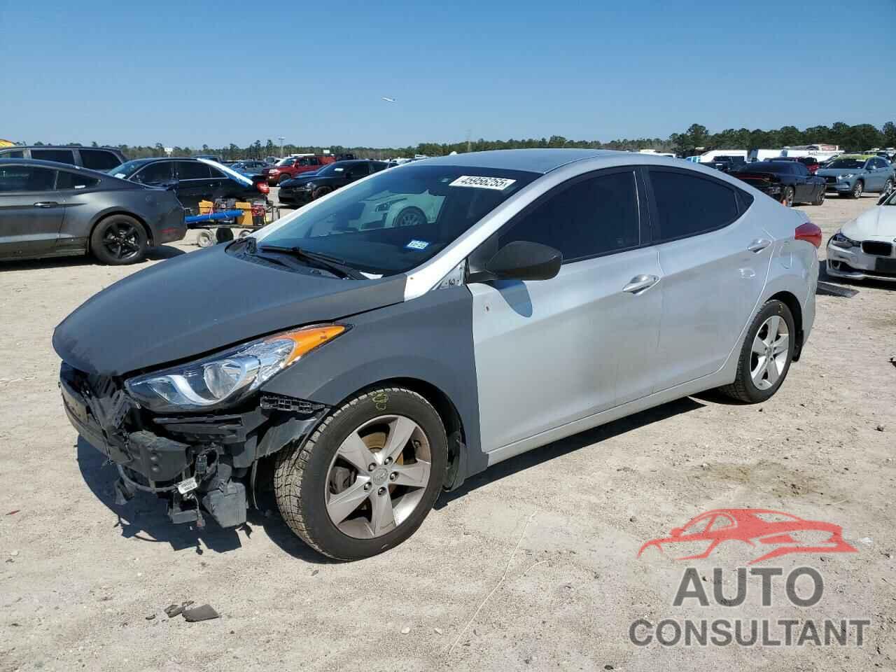 HYUNDAI ELANTRA 2013 - 5NPDH4AE1DH288230