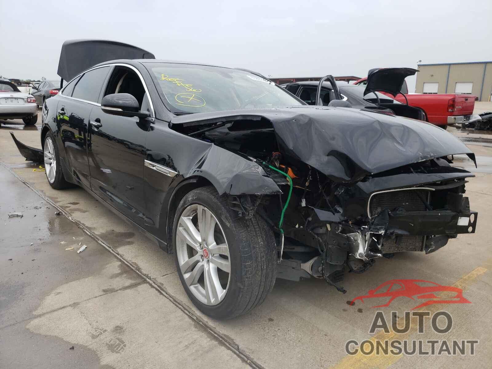 JAGUAR XJ 2016 - SAJWA2G79G8V95885