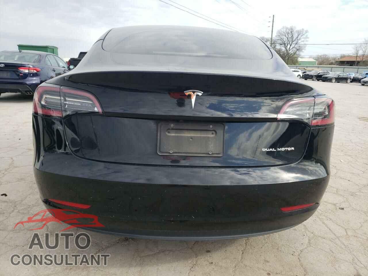 TESLA MODEL 3 2022 - 5YJ3E1EB3NF258777