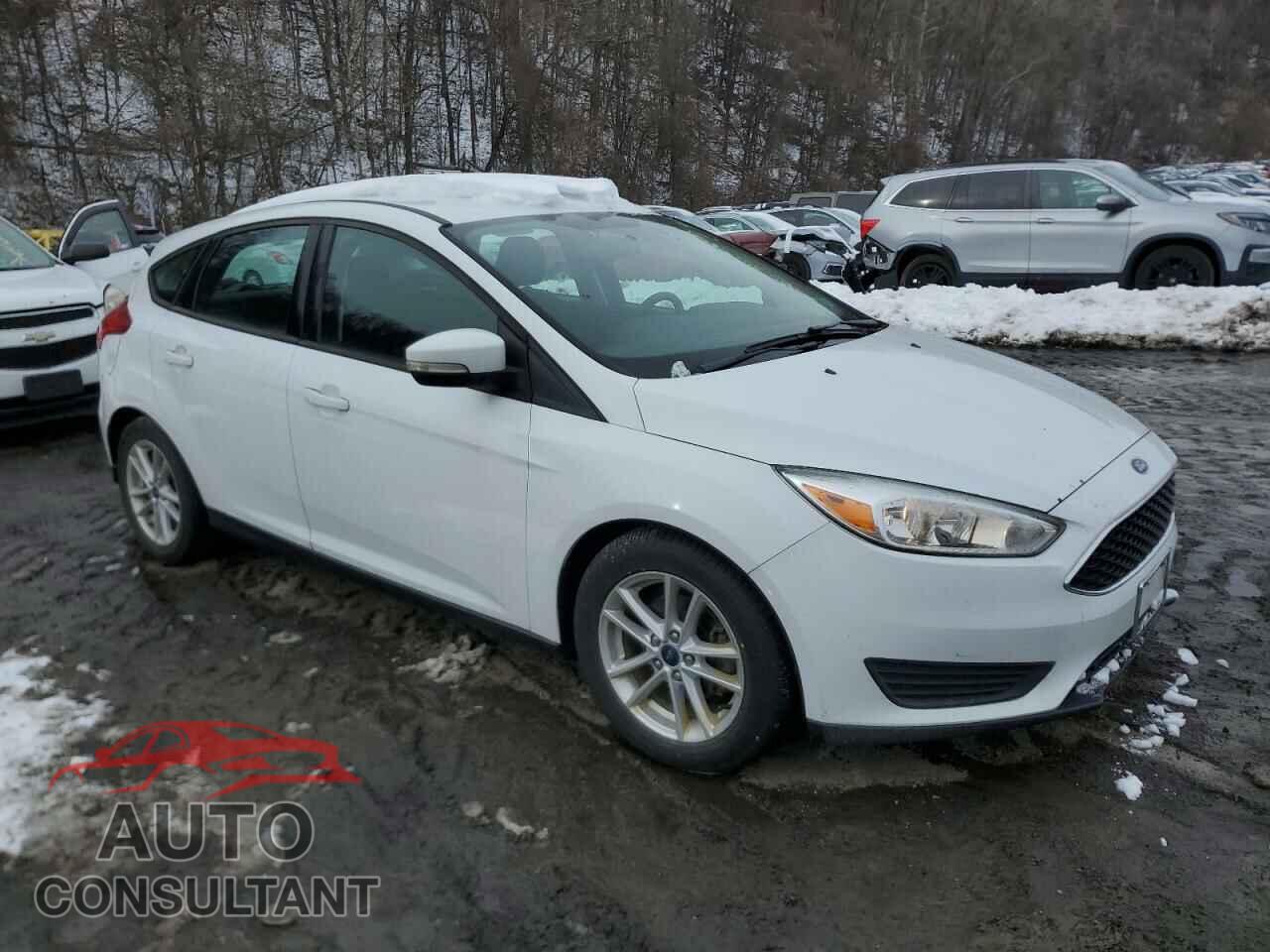 FORD FOCUS 2017 - 1FADP3K27HL258772