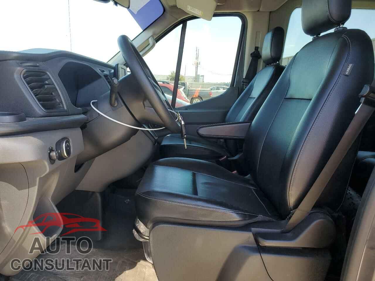 FORD TRANSIT 2020 - 1FBAX2C85LKB20130