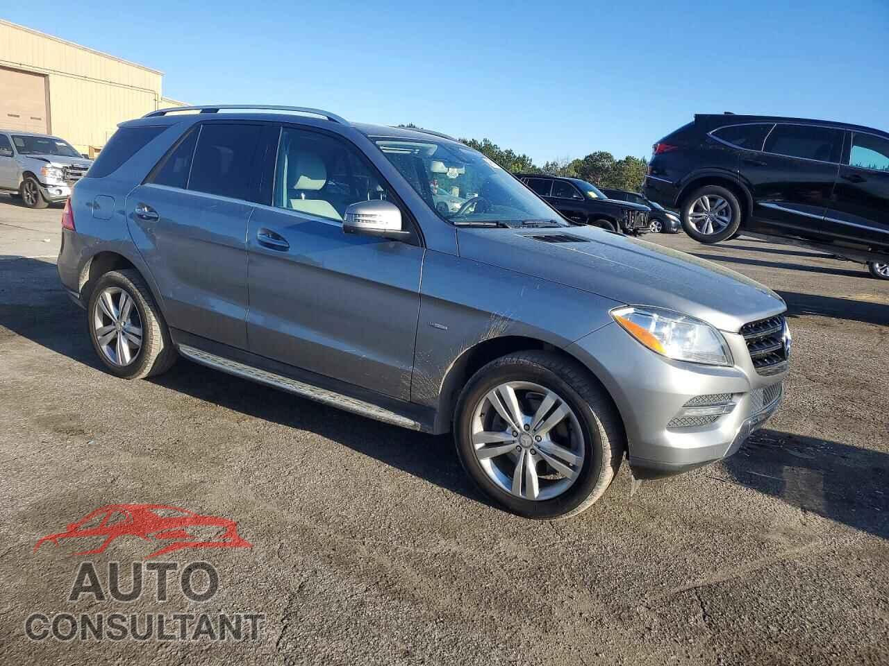 MERCEDES-BENZ M-CLASS 2012 - 4JGDA2EB9CA048398