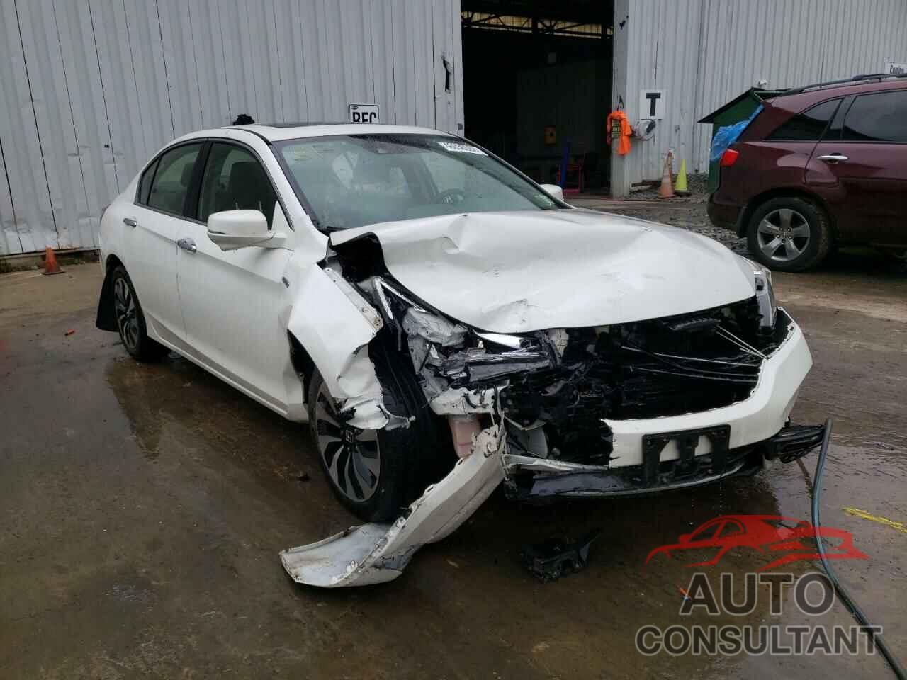HONDA ACCORD 2017 - JHMCR6F58HC005397