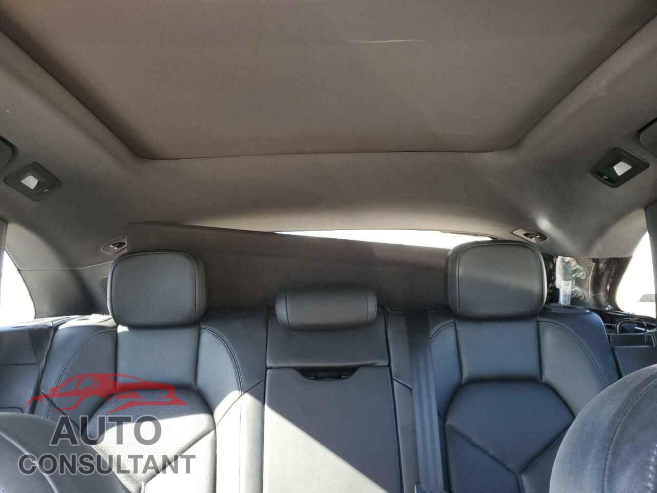 PORSCHE MACAN 2018 - WP1AA2A5XJLB06445