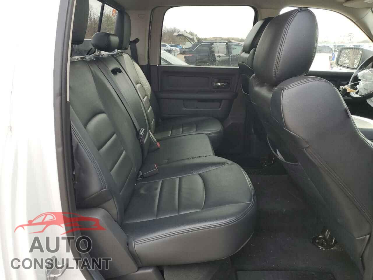 DODGE RAM 1500 2012 - 1C6RD7MT6CS271234