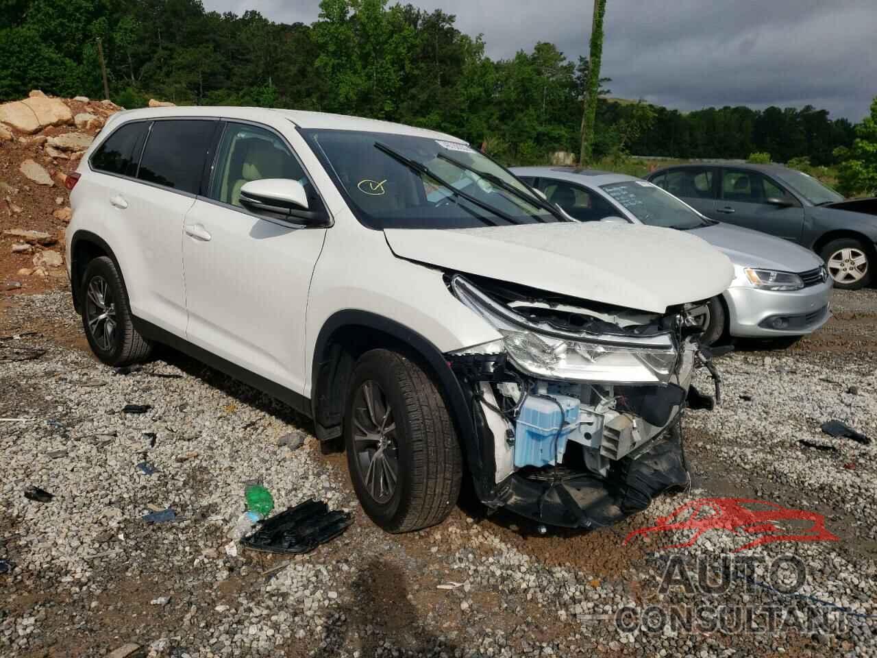 TOYOTA HIGHLANDER 2019 - 5TDBZRFH4KS950412