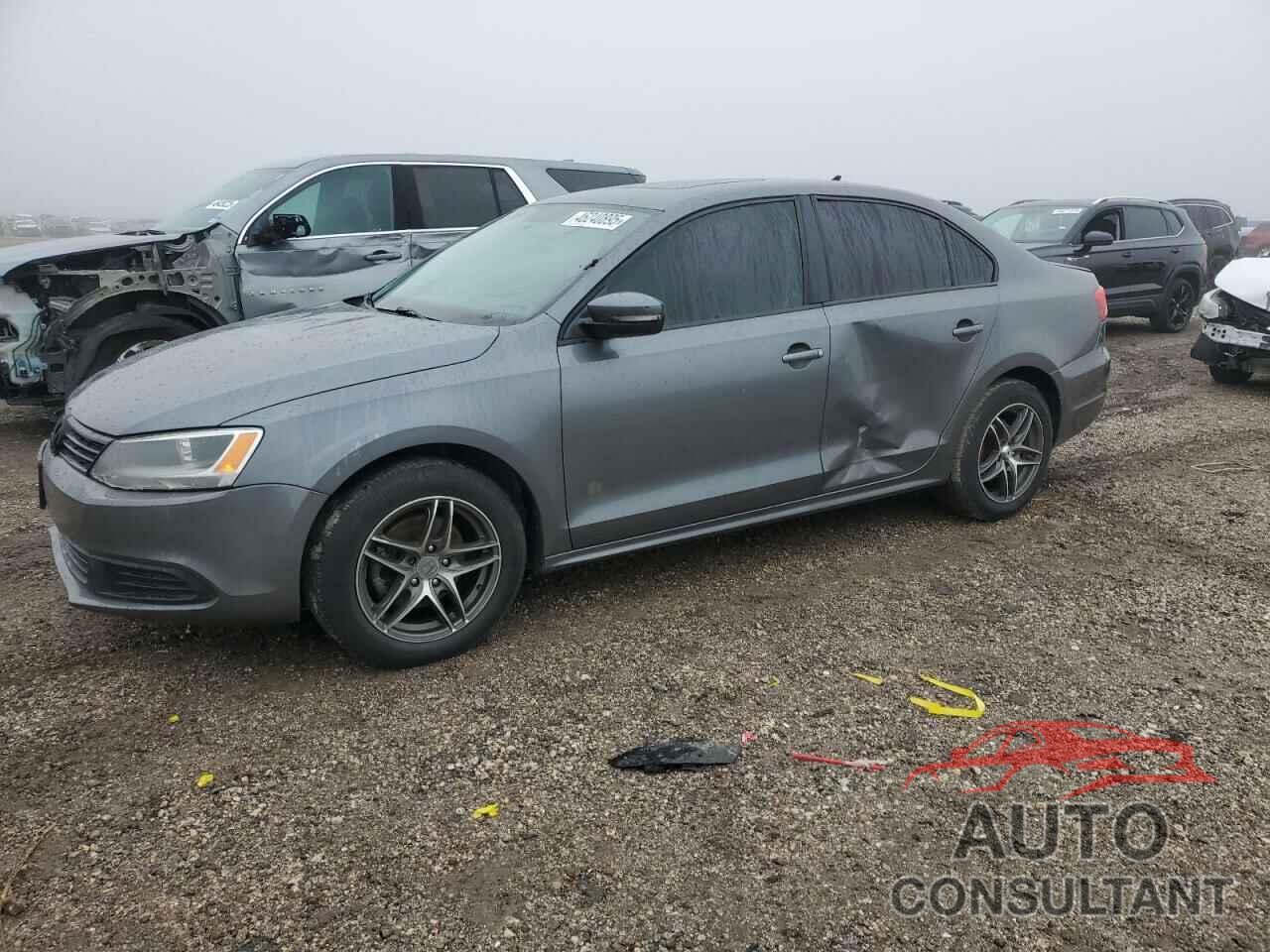 VOLKSWAGEN JETTA 2012 - 3VWDX7AJ2CM328550