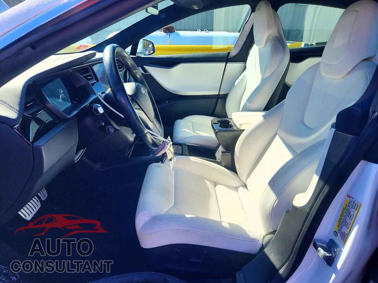 TESLA MODEL S 2019 - 5YJSA1E40KF330409