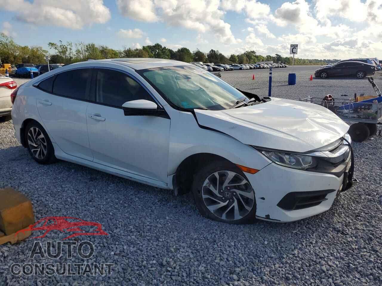 HONDA CIVIC 2017 - 19XFC2F78HE080815