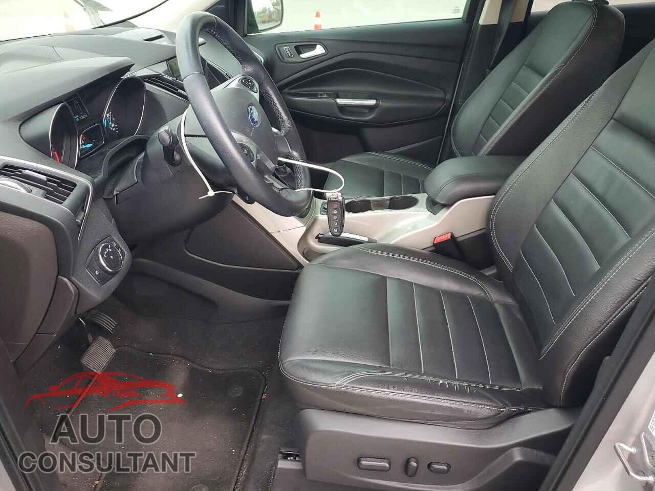 FORD ESCAPE 2013 - 1FMCU0H92DUD85768